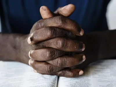 51 frases gospel para compartilhar todo o amor do Senhor