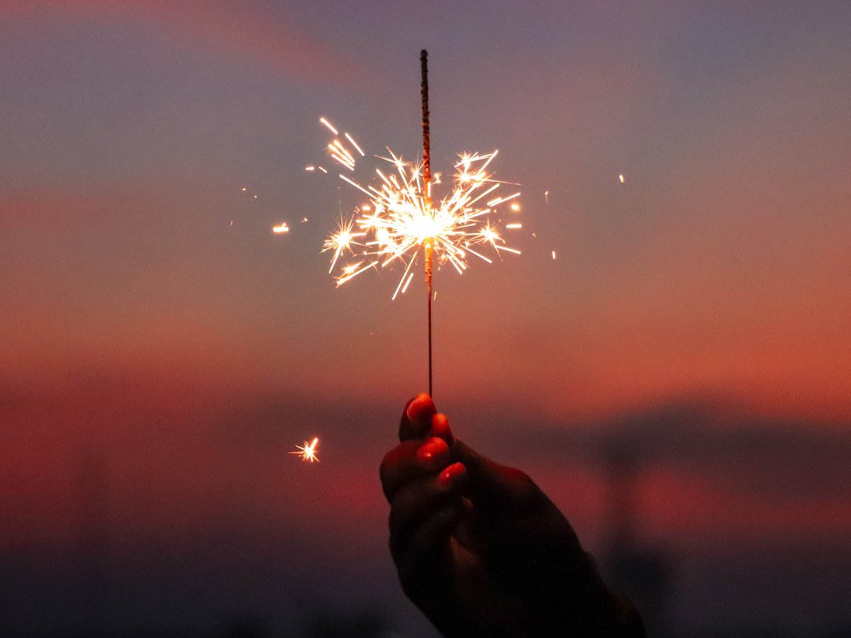 110 frases curtas de Ano Novo que resumem os desejos para 2026