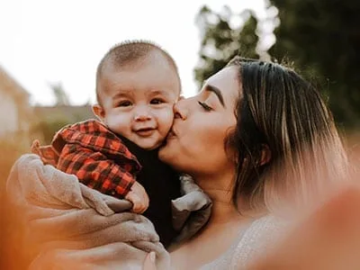 75 legendas para foto com filho para enaltecer seu amor pelo seu pequeno