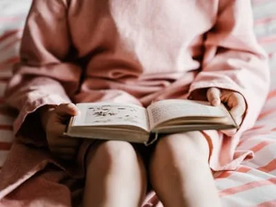 50 frases sobre leitura para quem ama viajar sem sair de casa