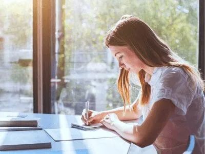 25 frases de motivação para estudar que demonstrarão seu foco