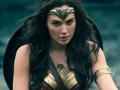25 frases da Mulher Maravilha para exaltar essa super-heroína incrível