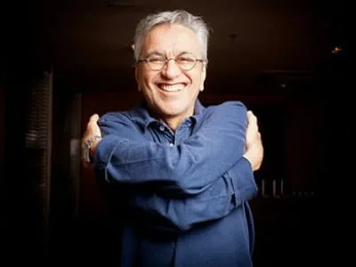 60 frases do Caetano Veloso para exaltar esse grande músico