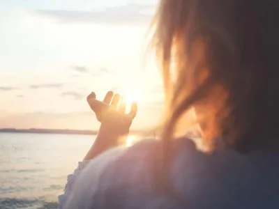 50 frases espirituais para se nutrir com boas energias