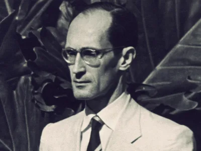 50 frases de Carlos Drummond de Andrade que vão poetizar a sua vida
