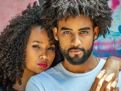 50 frases de casal Tumblr para arrasar nas redes sociais