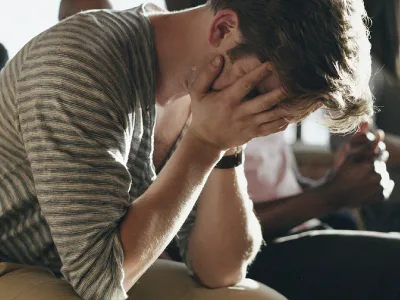 40 frases de desânimo para entender mais sobre este sentimento