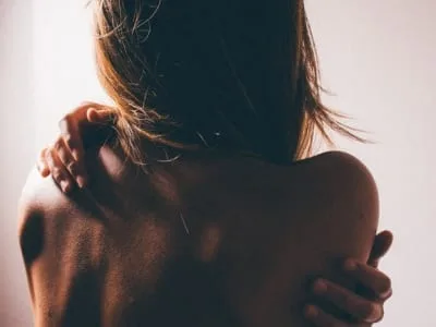 30 frases sobre cicatrizes para lembrar o quão forte podemos ser