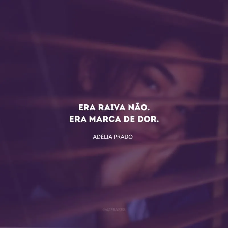 Não me falou em amor. Essa palavra de luxo.