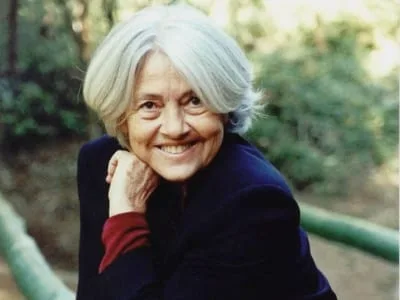 60 frases de Adélia Prado para quem é apaixonado por literatura