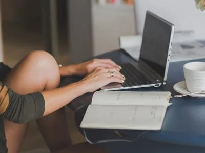 35 frases de retorno ao trabalho para dar adeus às férias
