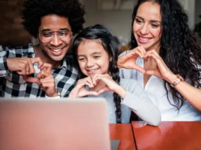 35 frases de saudades da família para mandar um abraço de longe