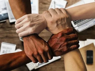 40 frases de equipe vencedora que enaltecem o belo trabalho deste grupo