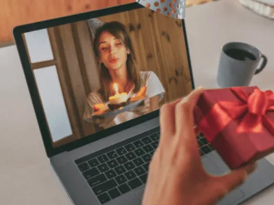 35 frases de aniversário para irmã distante que a farão sentir amada