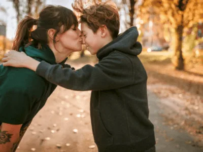50 frases de elogio para filho porque ele é sua pessoa favorita no mundo