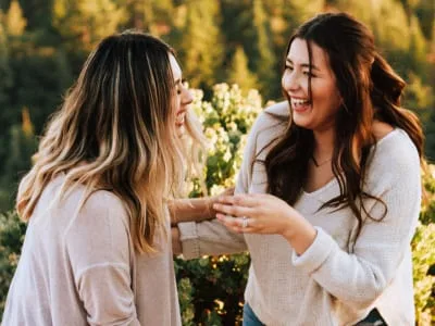 35 frases de gratidão para amiga cheias de bons sentimentos