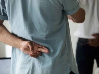 40 frases de reflexão sobre mentiras para passar longe das falsidades