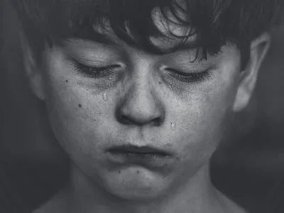 35 frases de reflexão sobre tristeza para entender melhor esse sentimento