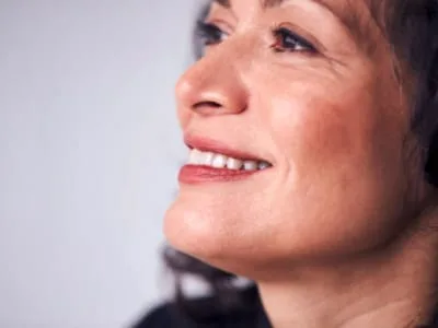 45 frases de mulher madura que mostram a beleza da experiência