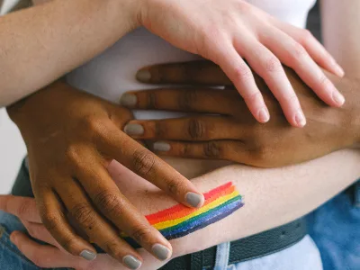 30 frases lésbicas que empoderam a diversidade da sexualidade feminina