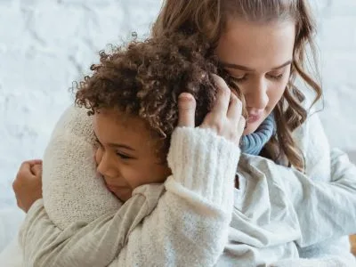 35 frases para madrinha repletas de ternura que demonstram admiração