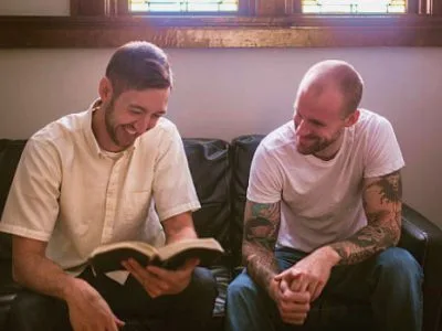 30 frases de aniversário para pastor que celebram a data abençoada