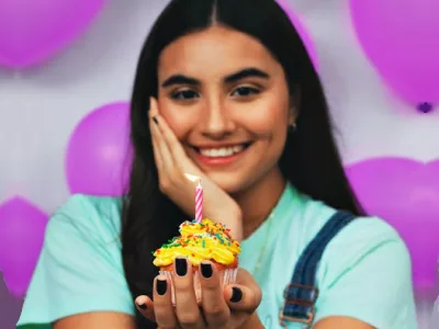 30 frases de aniversário para jovem que celebram a chegada do novo ciclo