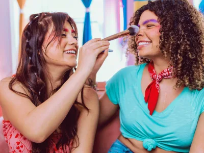 45 frases de melhores amigas para enaltecer a sua best que é incrível