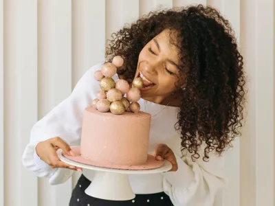 40 frases de parabéns pra mim perfeitas para celebrar a vida