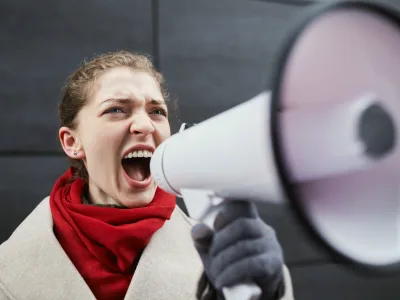 40 frases para chamar atenção de quem você tanto deseja