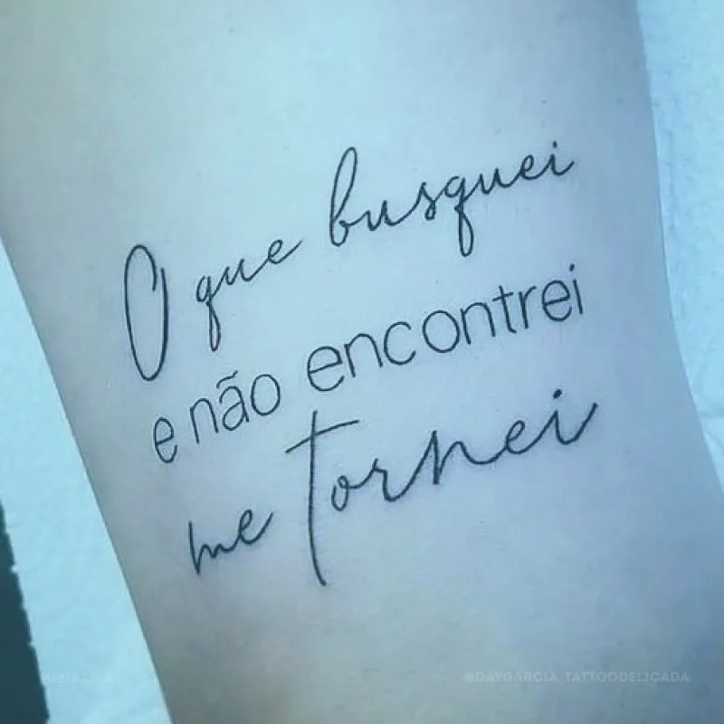 O que busquei e não encontrei, me tornei.