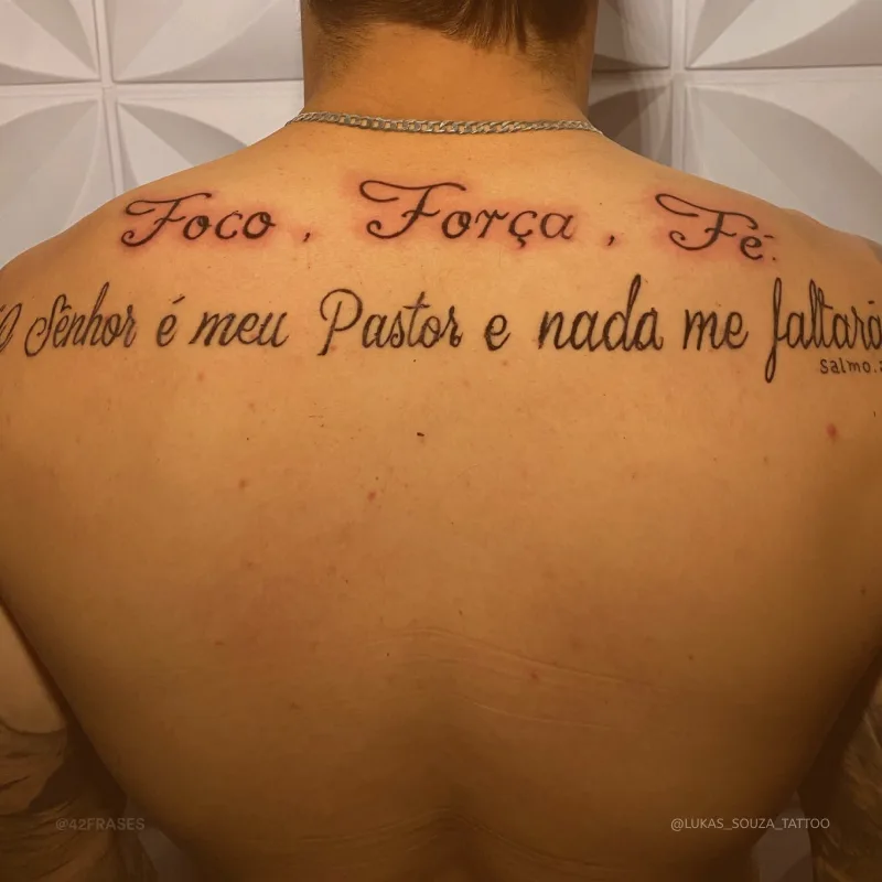 O Senhor é meu pastor e nada me faltará. 