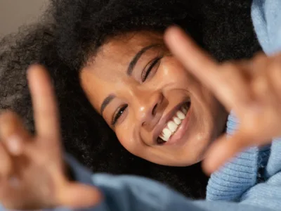 95 frases de sorriso para que a felicidade seja uma constante em sua vida
